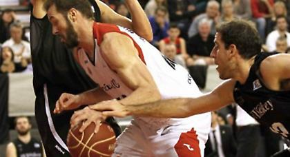 Μια εβδομάδα εκτός ο Χαριτόπουλος