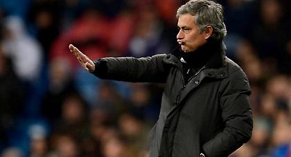 Εσύ τι θα έκανες για να κάτσεις με τον Μουρίνιο; (pic)