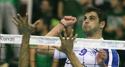 Κίνδυνος για Παπαγγελόπουλο