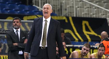 Κορωνιός: «Η ομάδα είναι πολύ αγχωμένη»