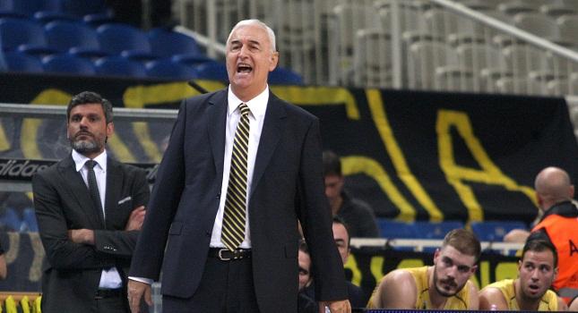 Κορωνιός: «Η ομάδα είναι πολύ αγχωμένη»