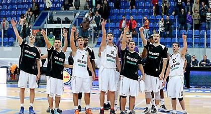 Να’ σου η Νίζνι!