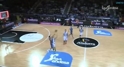 «La Bomba» (απ’ το κέντρο) Ναβάρο!