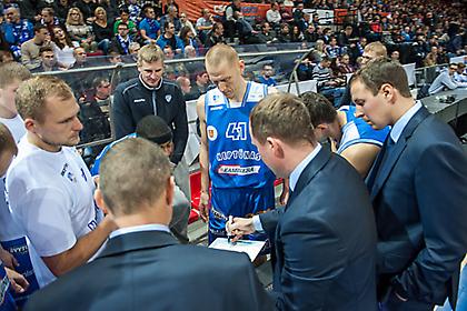 Κατοστάρα παρά δύο για Νεπτούνας