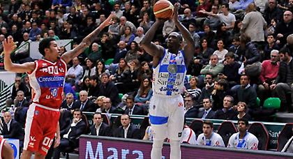 Στην Ιταλία καλά πάει…