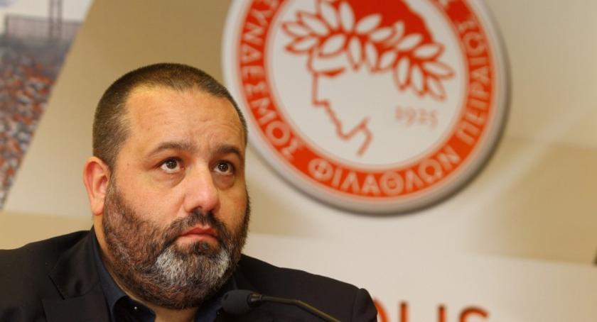 Καραπαπάς: «Η μεταφράστριά μας έχει περισσότερα πρωταθλήματα από τον ΠΑΟΚ»