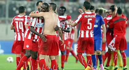 Όλοι αυτοί πίσω από τον Ολυμπιακό!