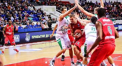 Τρένο η Λοκομοτίβ, νίκη με ρεκόρ Κουκ η Μπουντούτσνοστ