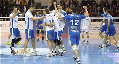 Συνεχίζει απτόητη η Κηφισιά