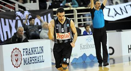 Για εξετάσεις ο Χαραλαμπίδης!