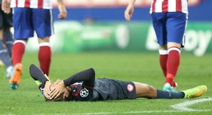 Ανήμπορος να αντιδράσει...