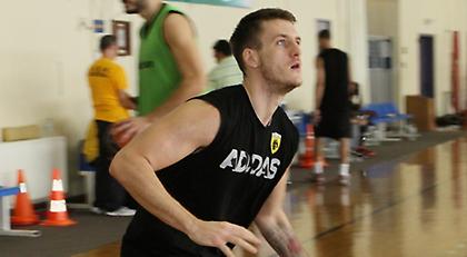 Ένα μήνα εκτός ο Παπαντωνίου