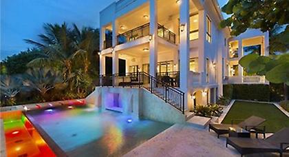 Η σπιταρόνα του Λεμπρόν είναι ακόμα προς πώληση (Pics)