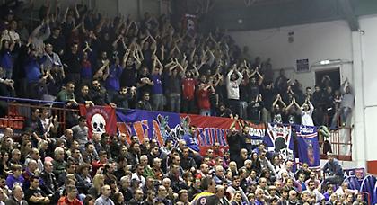 «Φωτιά» στη Νέα Σμύρνη