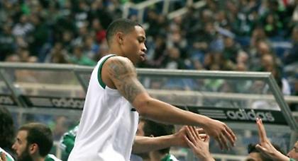 Σλότερ: «Έχουμε ακόμα τρία ματς να νικήσουμε»