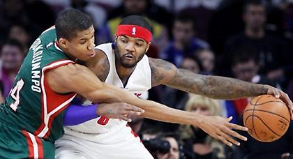 Πήραν φόρα οι Μπακς του Γιάννη