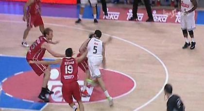 Έκρυψε την μπάλα η Ρεάλ (video)