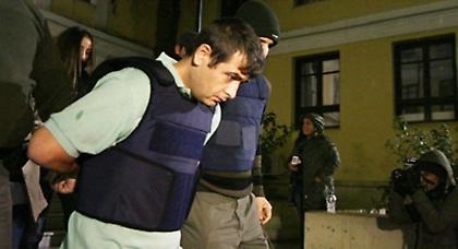 Στον τακτικό ανακριτή ο πιστολέρο του Μικρολίμανου