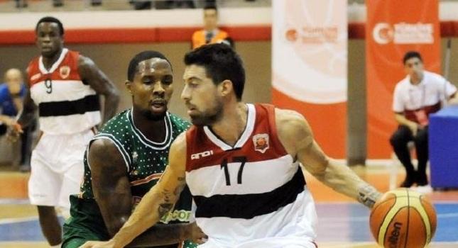 Κοντά σε Αθηναίου η ΑΕΚ!