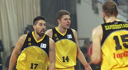 Ελεύθερος για ΑΕΚ ο Αθηναίου!