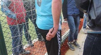 Αποβλήθηκε και επέστρεψε με… μαχαίρι!