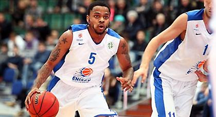 Πρόκριση για Ενισέι