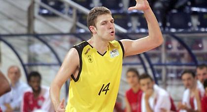 Βεζένκοφ: «Έχουμε συσπειρωθεί μετά τις ήττες»