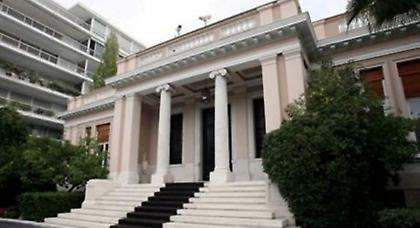 Ασφυξία στην κυβέρνηση από το αδιέξοδο με την τρόικα