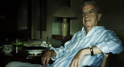 Στο κινητό «ψάχνουν» τον δολόφονο του Κουμανταρέα