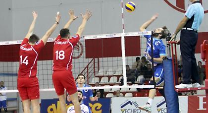 Ζορίστηκε, αλλά νίκησε ο Ολυμπιακός