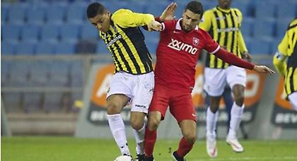 Δεν σηκώνουν κεφάλι…