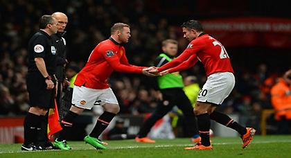 «Διπλό» και τρίτη θέση ο στόχος της Γιουνάιτεντ