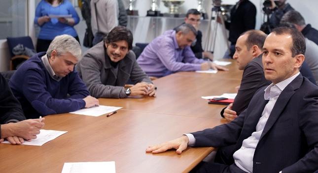 «Τιμωρήστε τους Αγγελόπουλους»