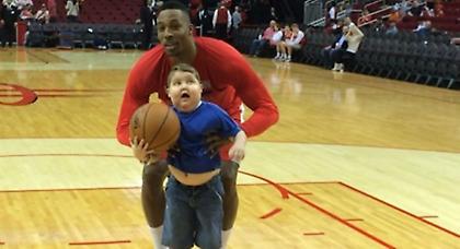 Η ευαίσθητη πλευρά ενός… γίγαντα