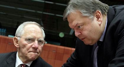 Πέμπτη στις 17:15 το κρίσιμο τετ-α-τετ Σόιμπλε-Βενιζέλου