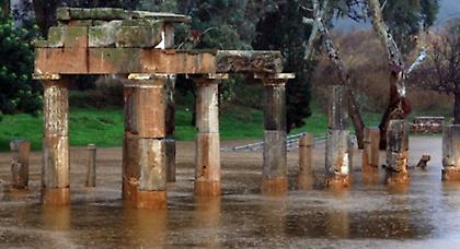 Βραυρώνα: «Βούλιαξε» στις λάσπες ο ναός της Αρτέμιδας