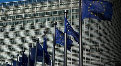 Κομισιόν: Μόνο σενάριο για εμάς η παραμονή της Ελλάδας στο ευρώ