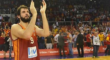 Στους Σίξερς ο Αλντεμίρ