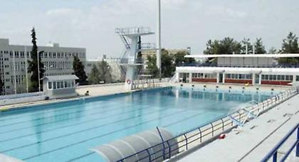 Τα κολυμβητήρια έκλεισαν, προπόνηση πλέον στην… μπανιέρα τους
