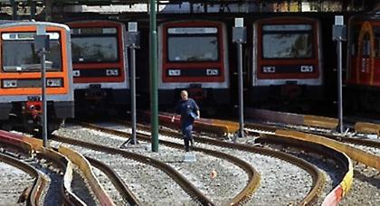 Άνδρας έπεσε στις ράγες του ηλεκτρικού στα Άνω Πατήσια