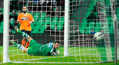 Πανηγυρικές προκρίσεις στους «8»