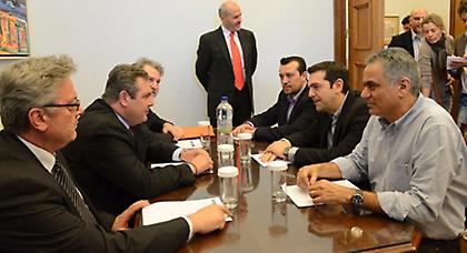 Η ΝΔ «απαντά» με φωτογραφία Αποστολόπουλου από συνάντηση Τσίπρα-Καμμένου