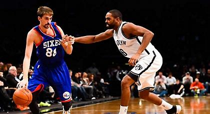 Στους Ρόκετς (και) ο Σβεντ!