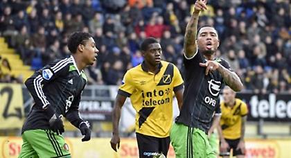 Παιδεύτηκαν, αλλά νίκησαν, Άγιαξ και Φέγενορντ