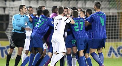 Ο Παπάς, ο Αγγελος κι ο ΠΑΟΚ που του φταίνε όλα