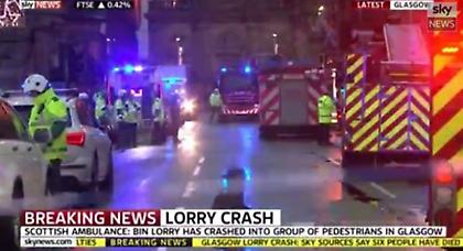 Απίστευτο δυστύχημα: Απορριμματοφόρο σκότωσε έξι πεζούς