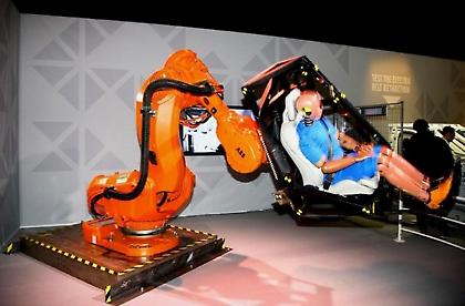 Από το λούνα παρκ, στην τεχνολογία ασφάλειας Volvo (video)