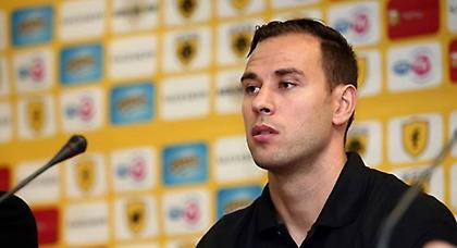 Ίνγκλις και επίσημα