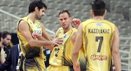 «Έμεινα για τον κόσμο της ΑΕΚ»