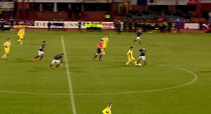 Απίστευτο γκολ στη Σκωτία (video)